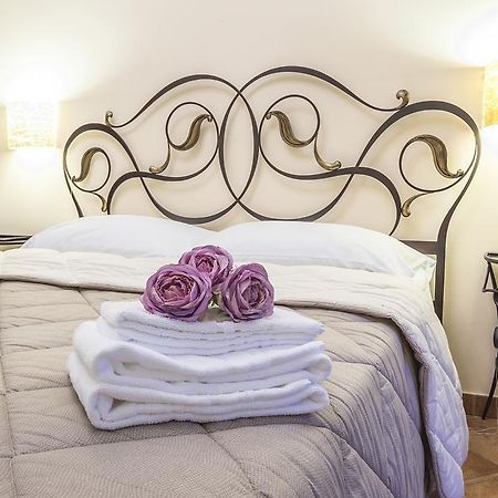 Costa Catterina B&B Castagnito Dış mekan fotoğraf
