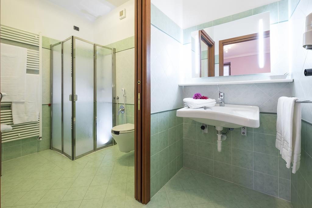 Costa Catterina B&B Castagnito Dış mekan fotoğraf