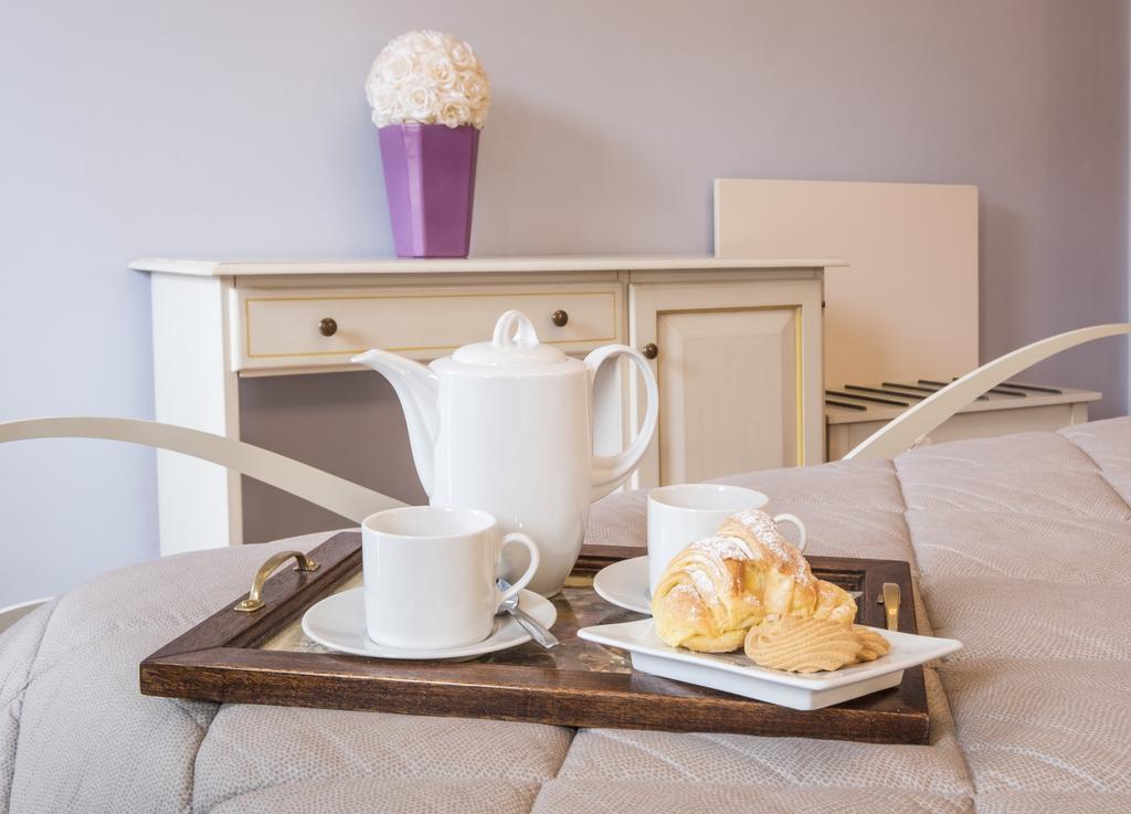 Costa Catterina B&B Castagnito Dış mekan fotoğraf