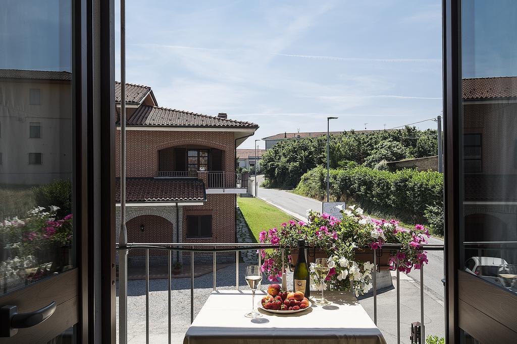 Costa Catterina B&B Castagnito Dış mekan fotoğraf